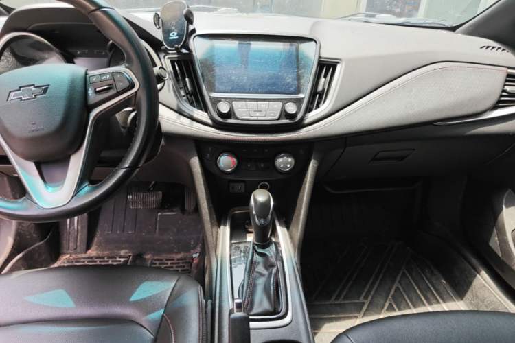 Used Chevrolet Monza 2020 Light Hybrid RS 330T Automatic Comfort Edition Audio And AC Panel