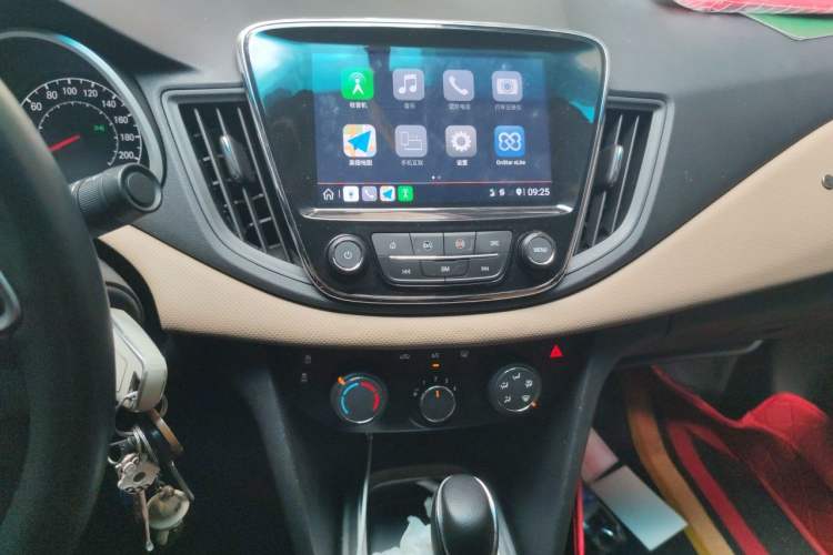 Used Chevrolet Monza 2020 320 Automatic Enjoyment Edition Audio And AC Panel