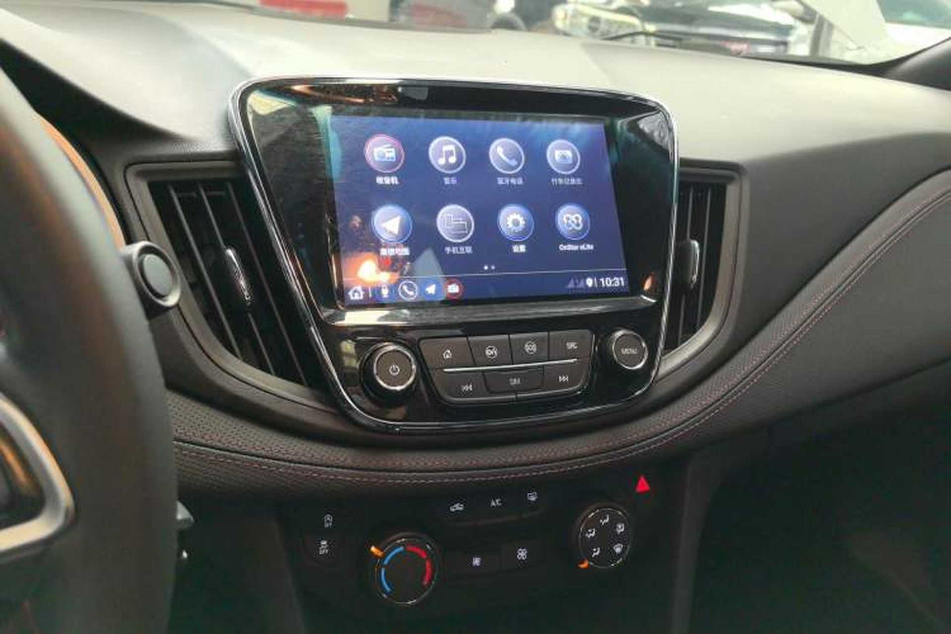 Used Chevrolet Monza 2020 Light Hybrid RS 330T Automatic Comfort Edition Audio And AC Panel