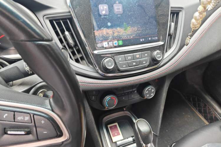 Used Chevrolet Monza 2020 Light Hybrid RS 330T Automatic Thrill Edition Audio And AC Panel
