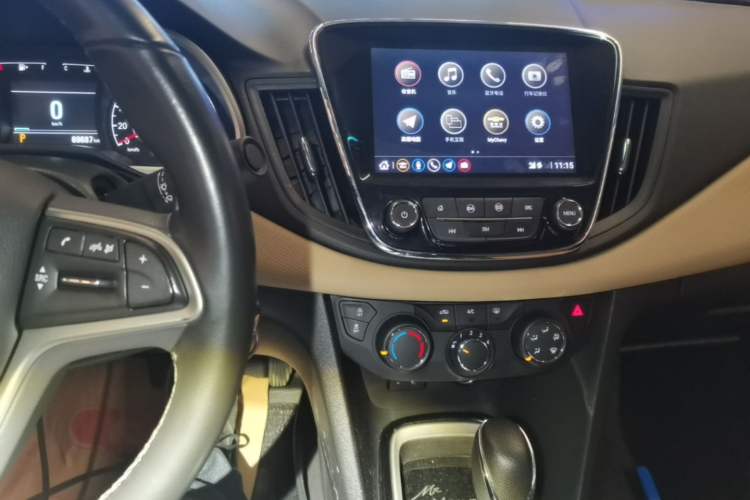 Used Chevrolet Monza 2020 320 Automatic Enjoyment Edition Audio And AC Panel