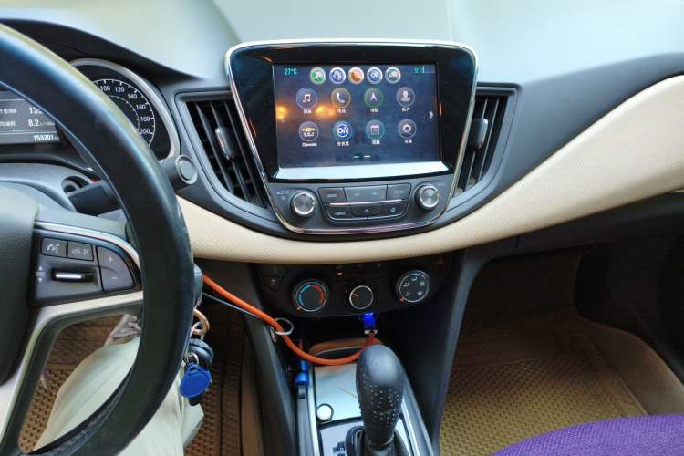 Used Chevrolet Monza 2020 320 Automatic Enjoyment Edition Audio And AC Panel