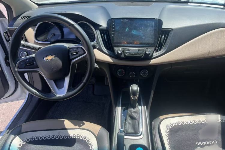 Used Chevrolet Monza 2020 320 Automatic Enjoyment Edition Audio And AC Panel