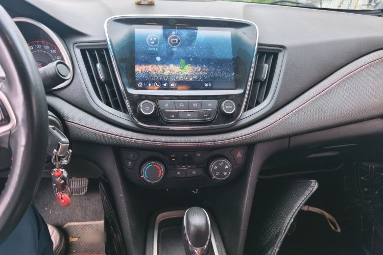Used Chevrolet Monza 2020 Light Hybrid RS 330T Automatic Comfort Edition Audio And AC Panel