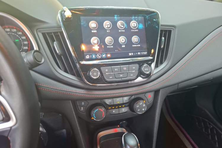Used Chevrolet Monza 2020 Light Hybrid RS 330T Automatic Comfort Edition Audio And AC Panel