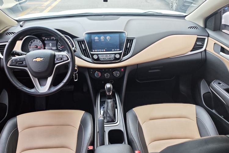Used Chevrolet Monza 2020 320 Automatic Enjoyment Edition Audio And AC Panel