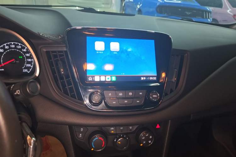 Used Chevrolet Monza 2020 Light Hybrid Redline 320T Dual-Clutch Joyful Edition Audio And AC Panel