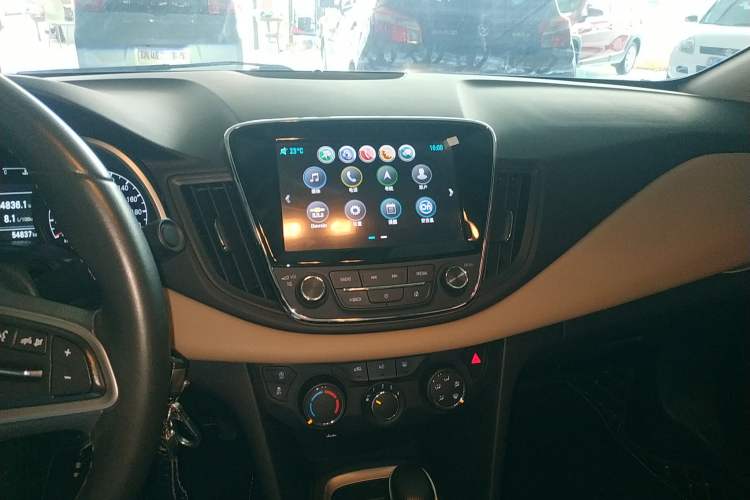 Used Chevrolet Monza 2020 320 Automatic Enjoyment Edition Audio And AC Panel