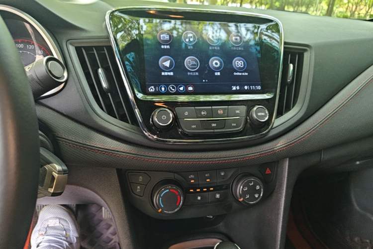 Used Chevrolet Monza 2020 Light Hybrid RS 330T Automatic Comfort Edition Audio And AC Panel