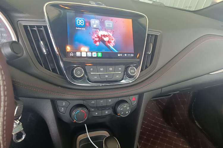 Used Chevrolet Monza 2020 Light Hybrid RS 330T Automatic Comfort Edition Audio And AC Panel