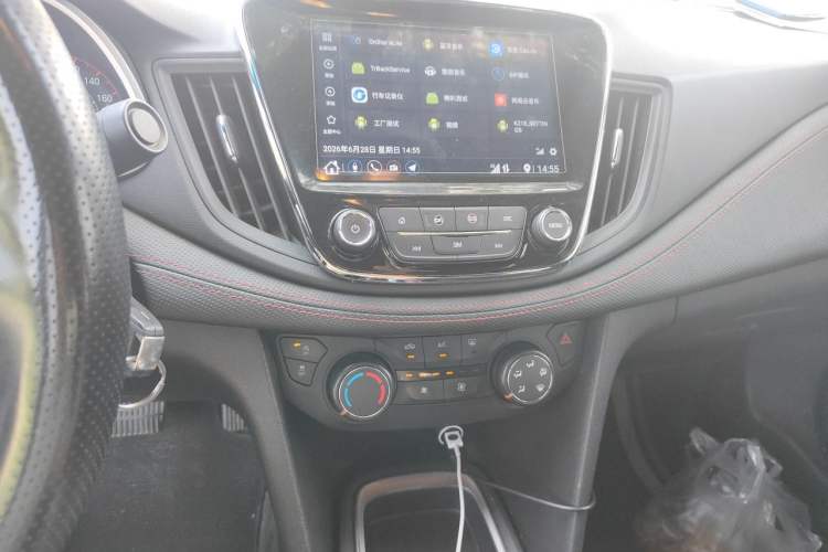 Used Chevrolet Monza 2020 Light Hybrid RS 330T Automatic Comfort Edition Audio And AC Panel