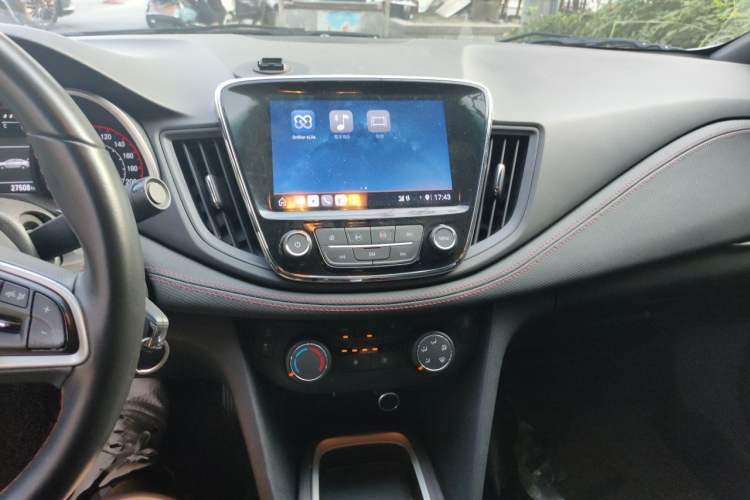 Used Chevrolet Monza 2020 Light Hybrid RS 330T Automatic Comfort Edition Audio And AC Panel
