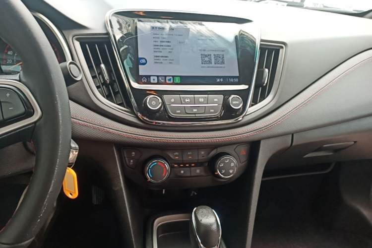 Used Chevrolet Monza 2020 Light Hybrid RS 330T Automatic Comfort Edition Audio And AC Panel