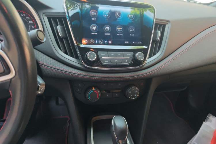 Used Chevrolet Monza 2020 Light Hybrid RS 330T Automatic Comfort Edition Audio And AC Panel