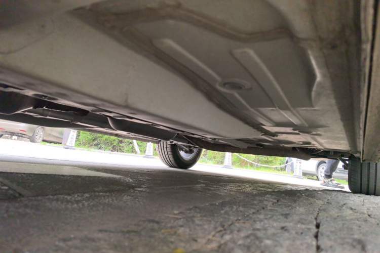 Used Chevrolet Monza 2020 320 Automatic Enjoyment Edition Chassis Front Left
