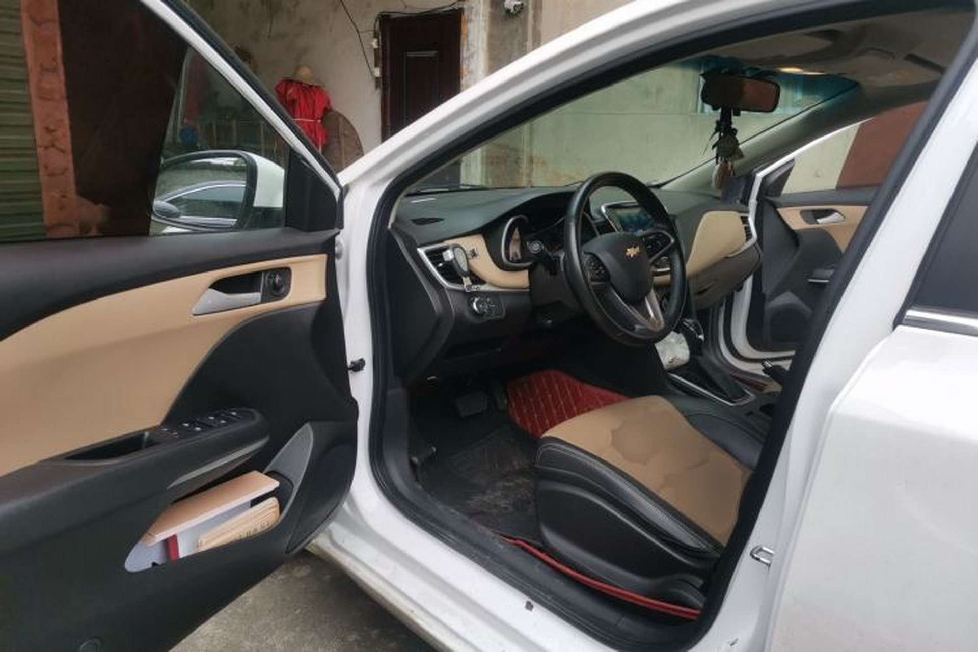 Used Chevrolet Monza 2020 320 Automatic Enjoyment Edition Driver Seat