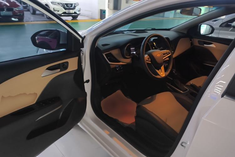 Used Chevrolet Monza 2020 320 Automatic Enjoyment Edition Driver Seat