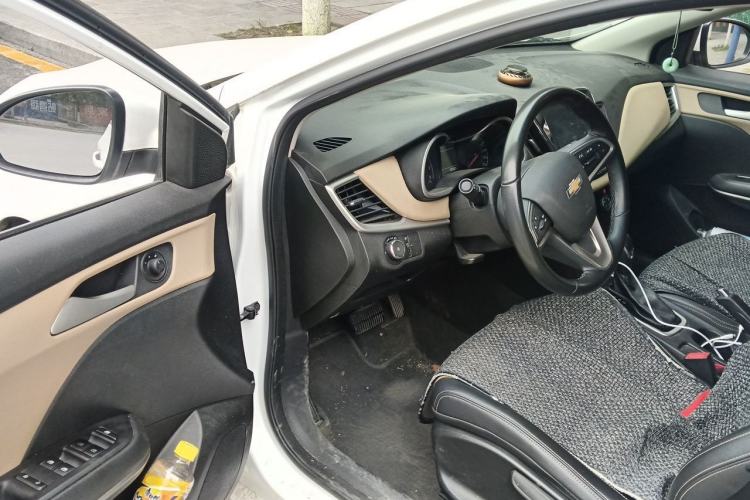 Used Chevrolet Monza 2020 320 Automatic Enjoyment Edition Driver Seat