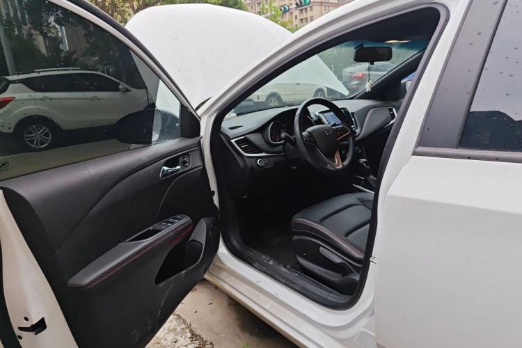Used Chevrolet Monza 2020 Light Hybrid RS 330T Automatic Comfort Edition Driver Seat