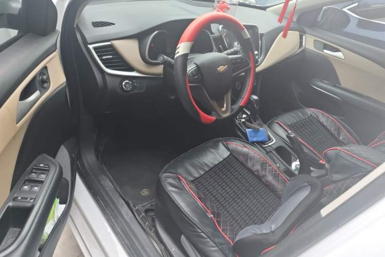 Used Chevrolet Monza 2020 320 Automatic Enjoyment Edition Driver Seat