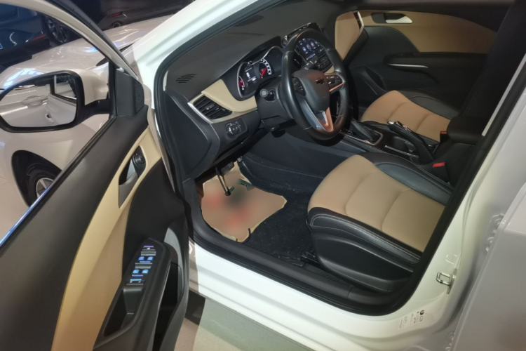 Used Chevrolet Monza 2020 320 Automatic Enjoyment Edition Driver Seat