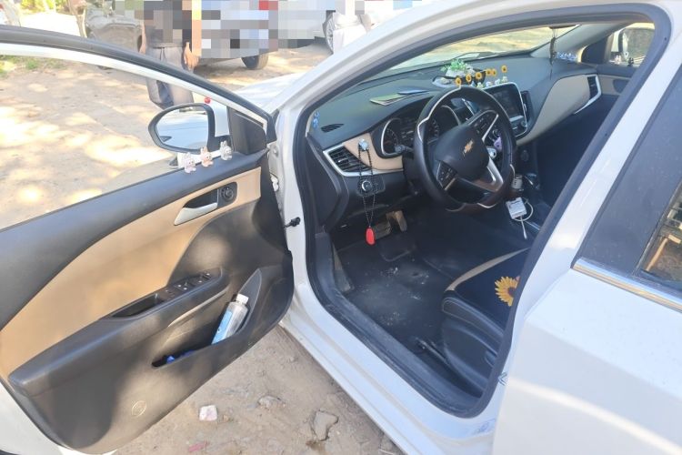 Used Chevrolet Monza 2020 320 Automatic Enjoyment Edition Driver Seat