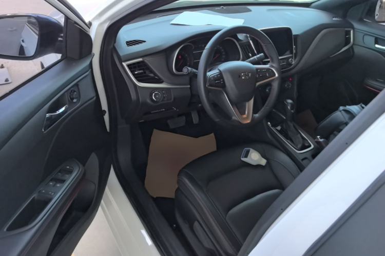 Used Chevrolet Monza 2020 Light Hybrid RS 330T Automatic Comfort Edition Driver Seat