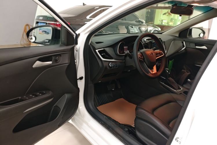 Used Chevrolet Monza 2020 Light Hybrid Redline 320T Dual-Clutch Joyful Edition Driver Seat