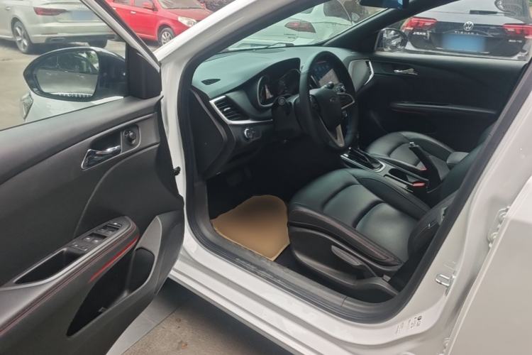 Used Chevrolet Monza 2020 Light Hybrid RS 330T Automatic Comfort Edition Driver Seat