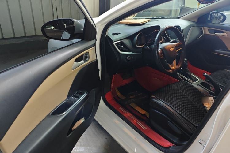 Used Chevrolet Monza 2020 320 Automatic Enjoyment Edition Driver Seat