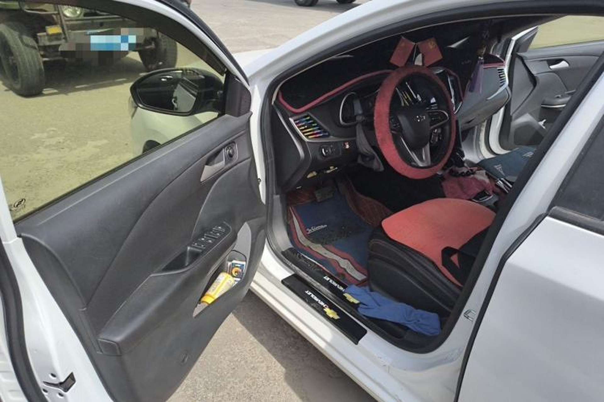 Used Chevrolet Monza 2020 Light Hybrid Redline 320T Dual-Clutch Thrilling Edition Driver Seat
