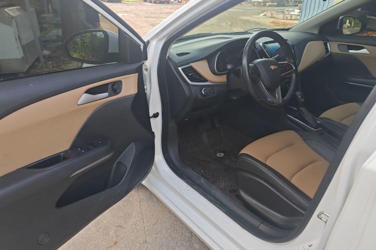 Used Chevrolet Monza 2020 320 Automatic Enjoyment Edition Driver Seat