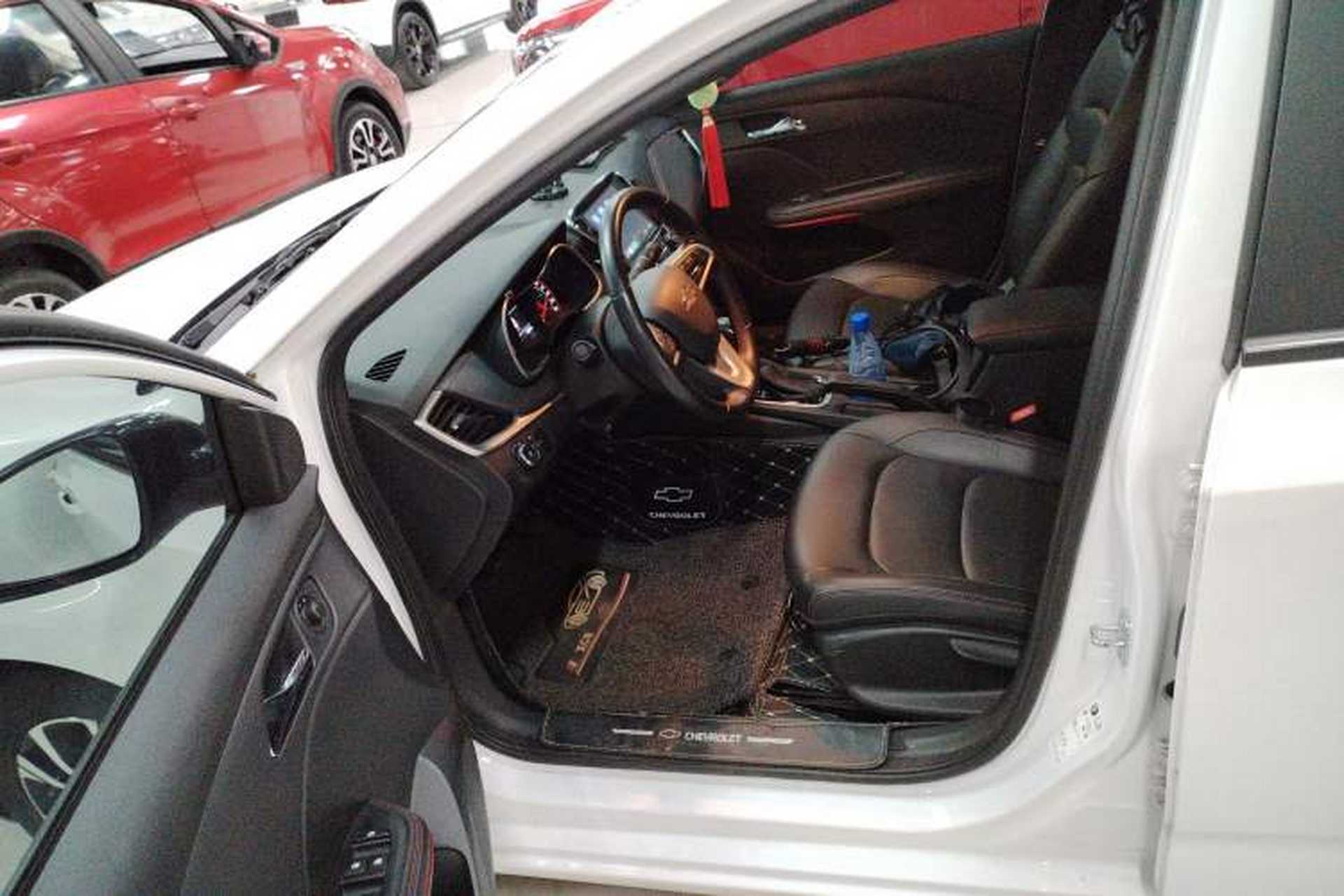 Used Chevrolet Monza 2020 Light Hybrid RS 330T Automatic Comfort Edition Driver Seat