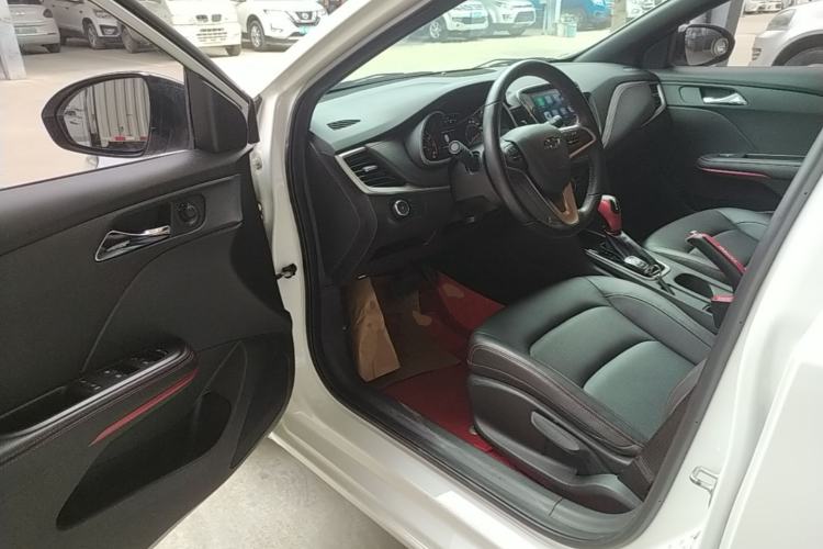 Used Chevrolet Monza 2020 Light Hybrid RS 330T Automatic Comfort Edition Driver Seat