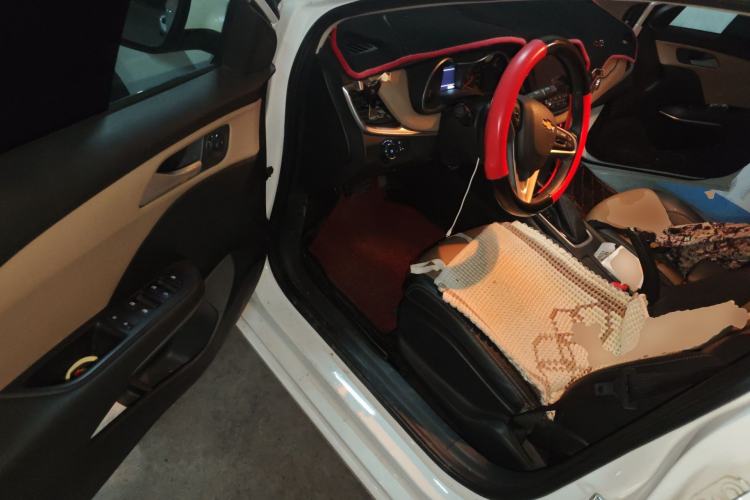 Used Chevrolet Monza 2020 320 Automatic Enjoyment Edition Driver Seat