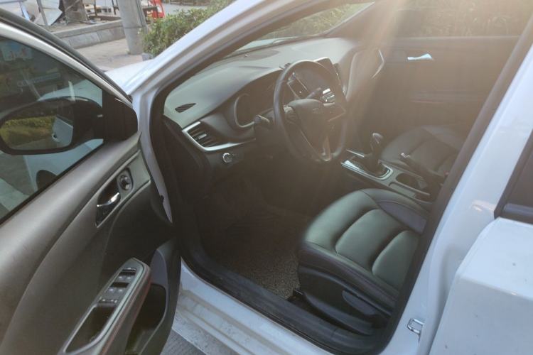 Used Chevrolet Monza 2020 Light Hybrid RS 330T Automatic Comfort Edition Driver Seat