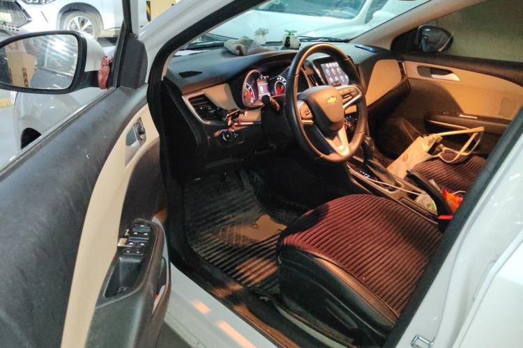 Used Chevrolet Monza 2020 320 Automatic Enjoyment Edition Driver Seat