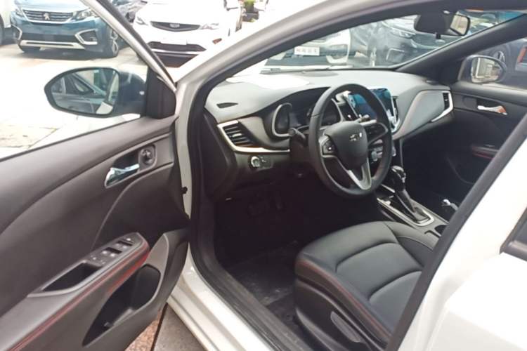 Used Chevrolet Monza 2020 Light Hybrid RS 330T Automatic Comfort Edition Driver Seat