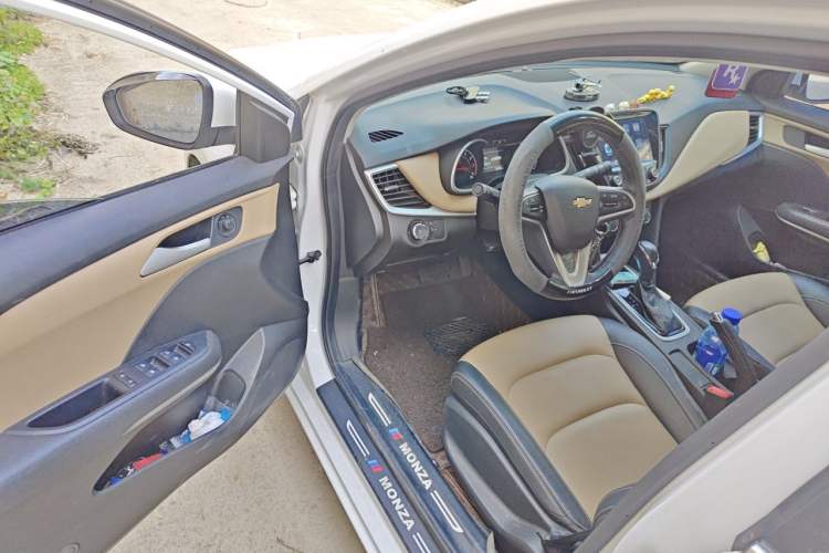 Used Chevrolet Monza 2020 320 Automatic Enjoyment Edition Driver Seat