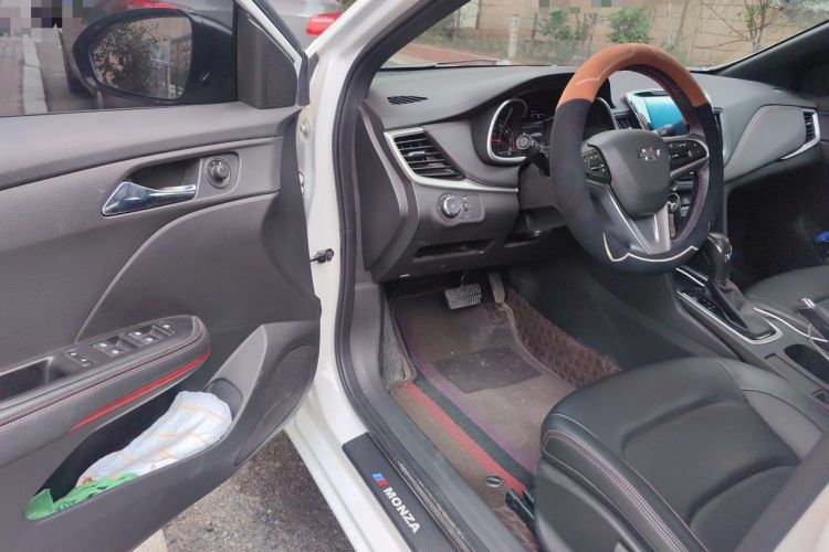 Used Chevrolet Monza 2020 Light Hybrid RS 330T Automatic Comfort Edition Driver Seat