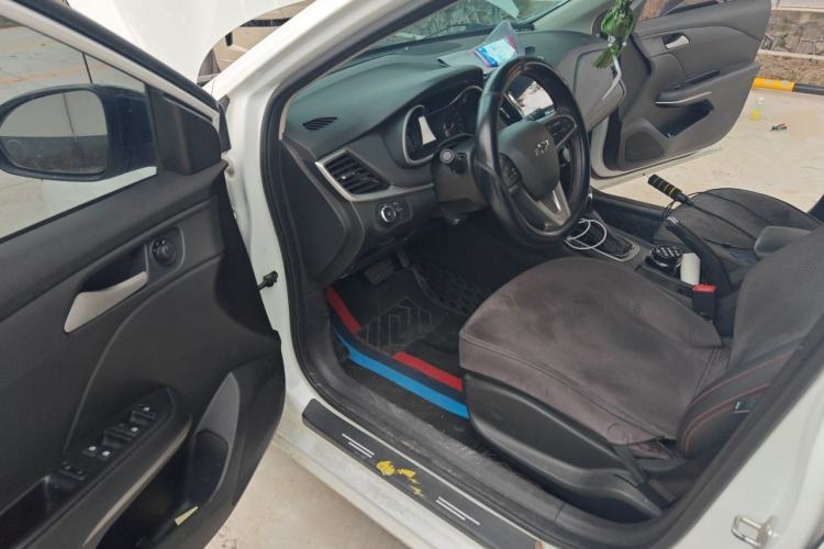 Used Chevrolet Monza 2020 Light Hybrid Redline 320T Dual-Clutch Joyful Edition Driver Seat