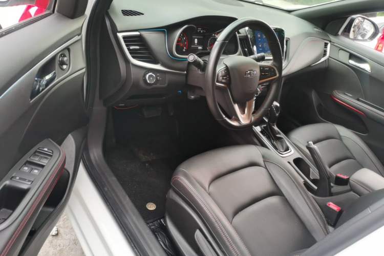 Used Chevrolet Monza 2020 Light Hybrid RS 330T Automatic Comfort Edition Driver Seat
