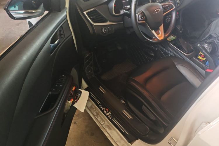 Used Chevrolet Monza 2020 Light Hybrid RS 330T Automatic Comfort Edition Driver Seat