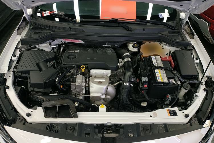Used Chevrolet Monza 2020 Light Hybrid RS 330T Automatic Comfort Edition Engine Bay