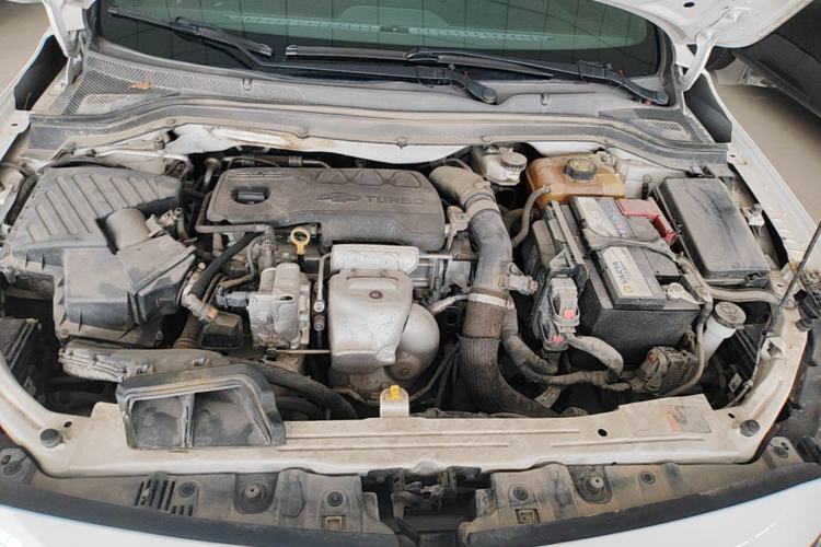 Used Chevrolet Monza 2020 Light Hybrid RS 330T Automatic Comfort Edition Engine Bay