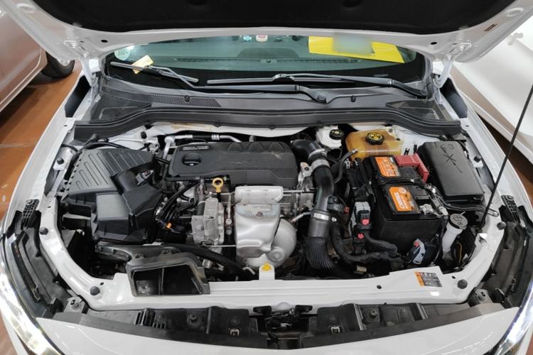Used Chevrolet Monza 2020 Light Hybrid RS 330T Automatic Comfort Edition Engine Bay