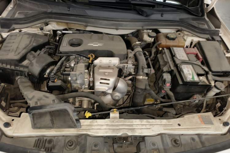 Used Chevrolet Monza 2020 Light Hybrid Redline 320T Dual-Clutch Thrilling Edition Engine Bay