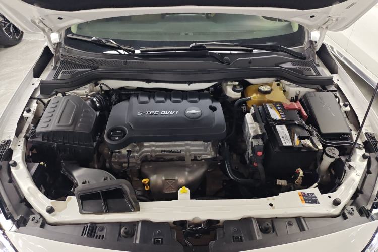 Used Chevrolet Monza 2020 320 Automatic Enjoyment Edition Engine Bay