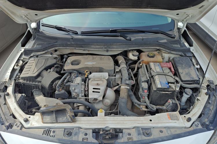 Used Chevrolet Monza 2020 Light Hybrid Redline 320T Dual-Clutch Joyful Edition Engine Bay