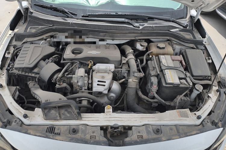 Used Chevrolet Monza 2020 Light Hybrid Redline 320T Dual-Clutch Thrilling Edition Engine Bay